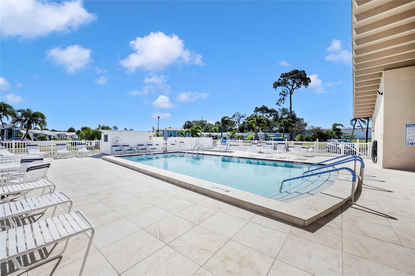 VENETIAN ESTATES - Residential