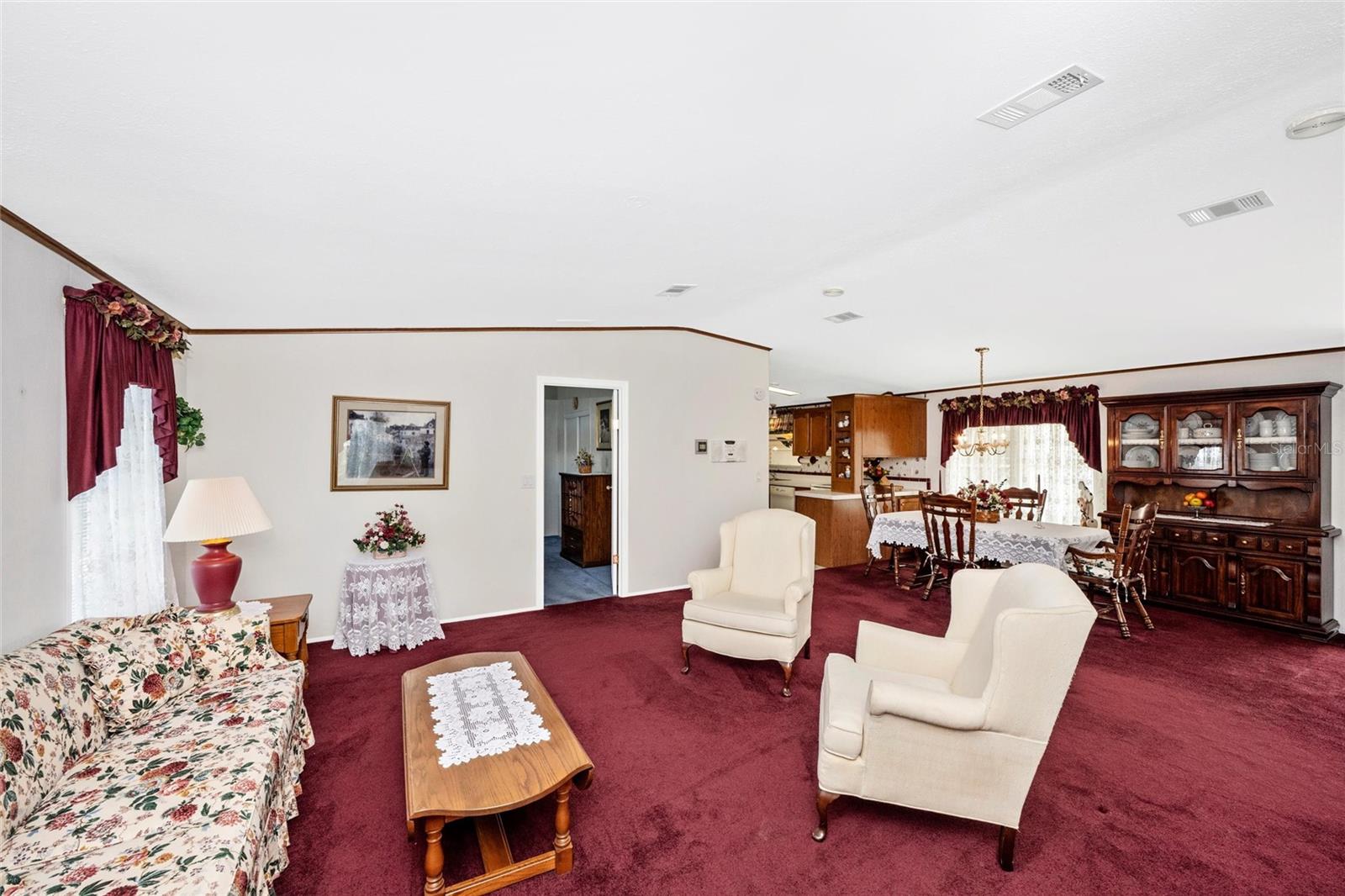 VENETIAN ESTATES - Residential