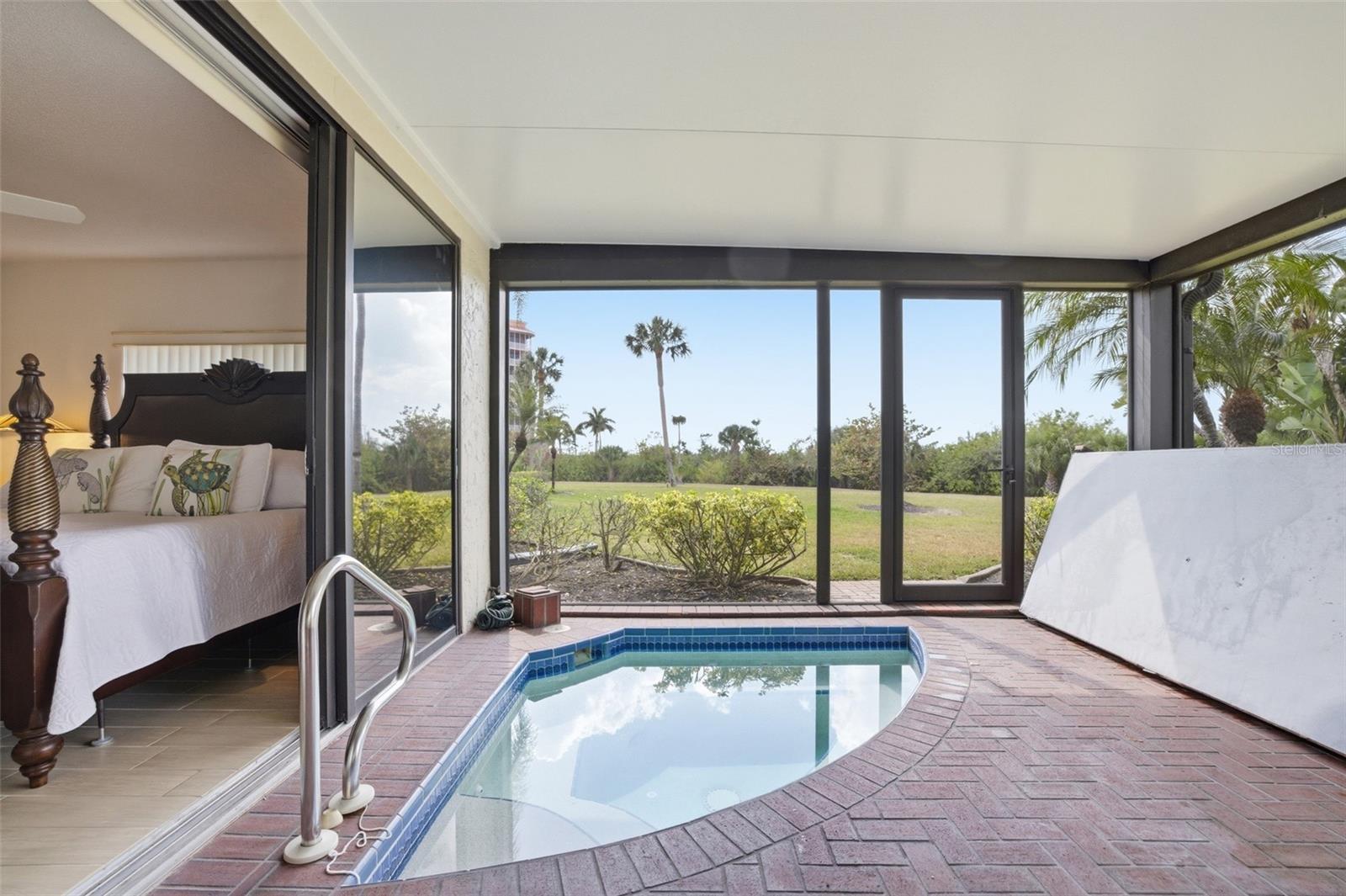 MARINA SOUTH SHORE PH I OR 1432 PG 278 UNIT 23A - Residential