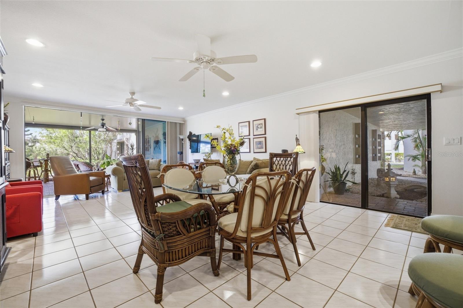 MARINA SOUTH SHORE PH I OR 1432 PG 278 UNIT 23A - Residential