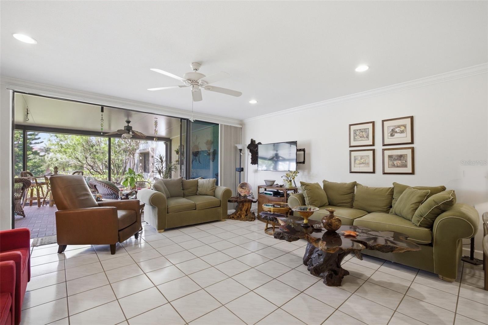 MARINA SOUTH SHORE PH I OR 1432 PG 278 UNIT 23A - Residential