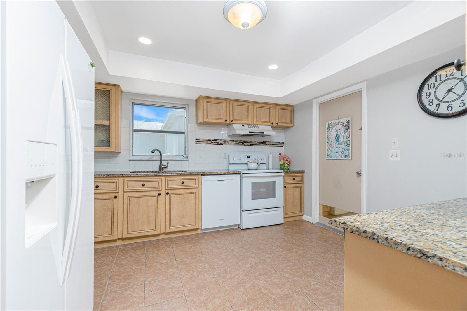 ROTONDA WEST OAKLAND HILLS - Residential