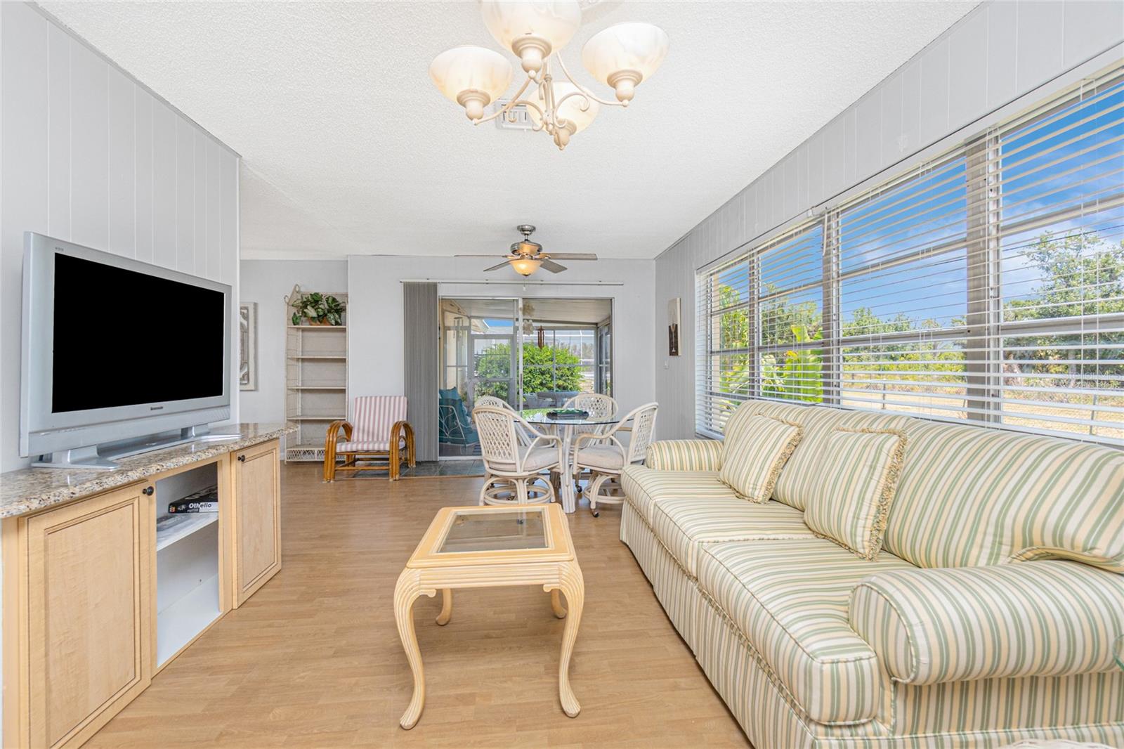 ROTONDA WEST OAKLAND HILLS - Residential