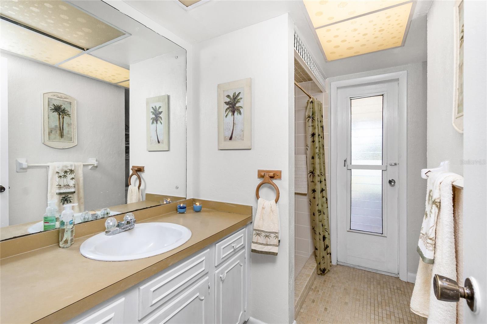 ROTONDA WEST OAKLAND HILLS - Residential