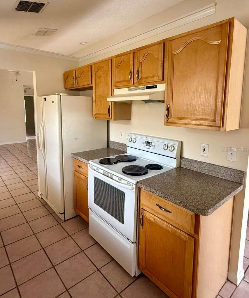 2517 DAFFADIL TERRACE