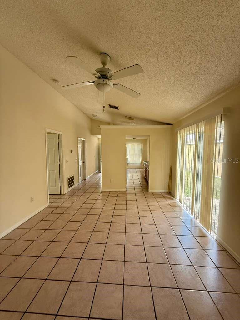 PALM POINT - Residential