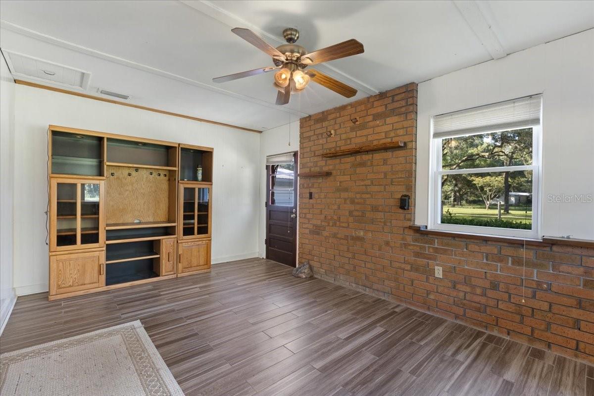 MANATEE FARMS ESTATE 1 - Residential