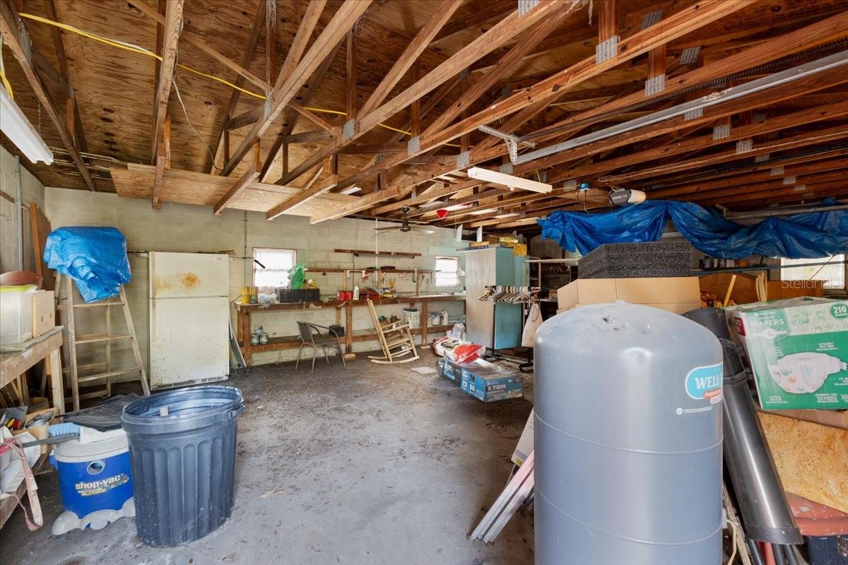 MANATEE FARMS ESTATE 1 - Residential