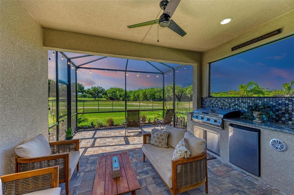 Photo of 10732 Klee Avenue, Bradenton, FL 34212 (MLS # A4658063)