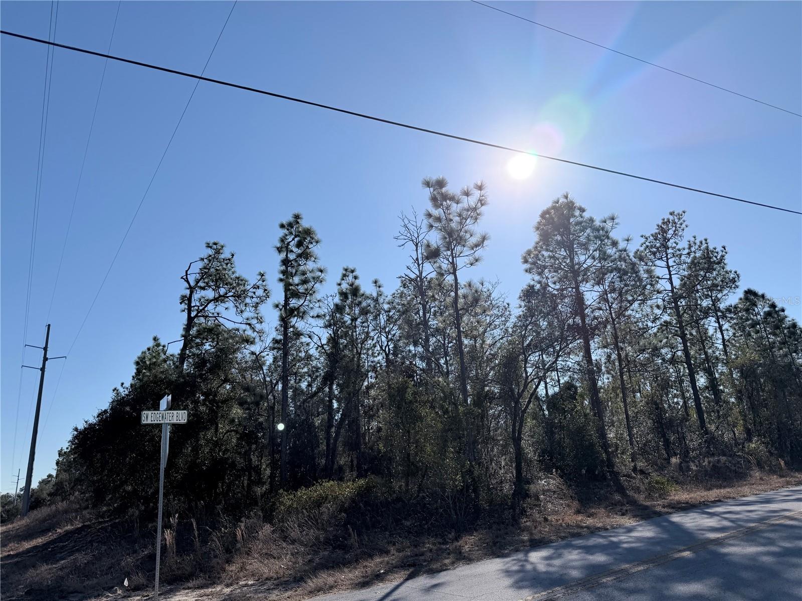 RAINBOW LAKES ESTATE - Land