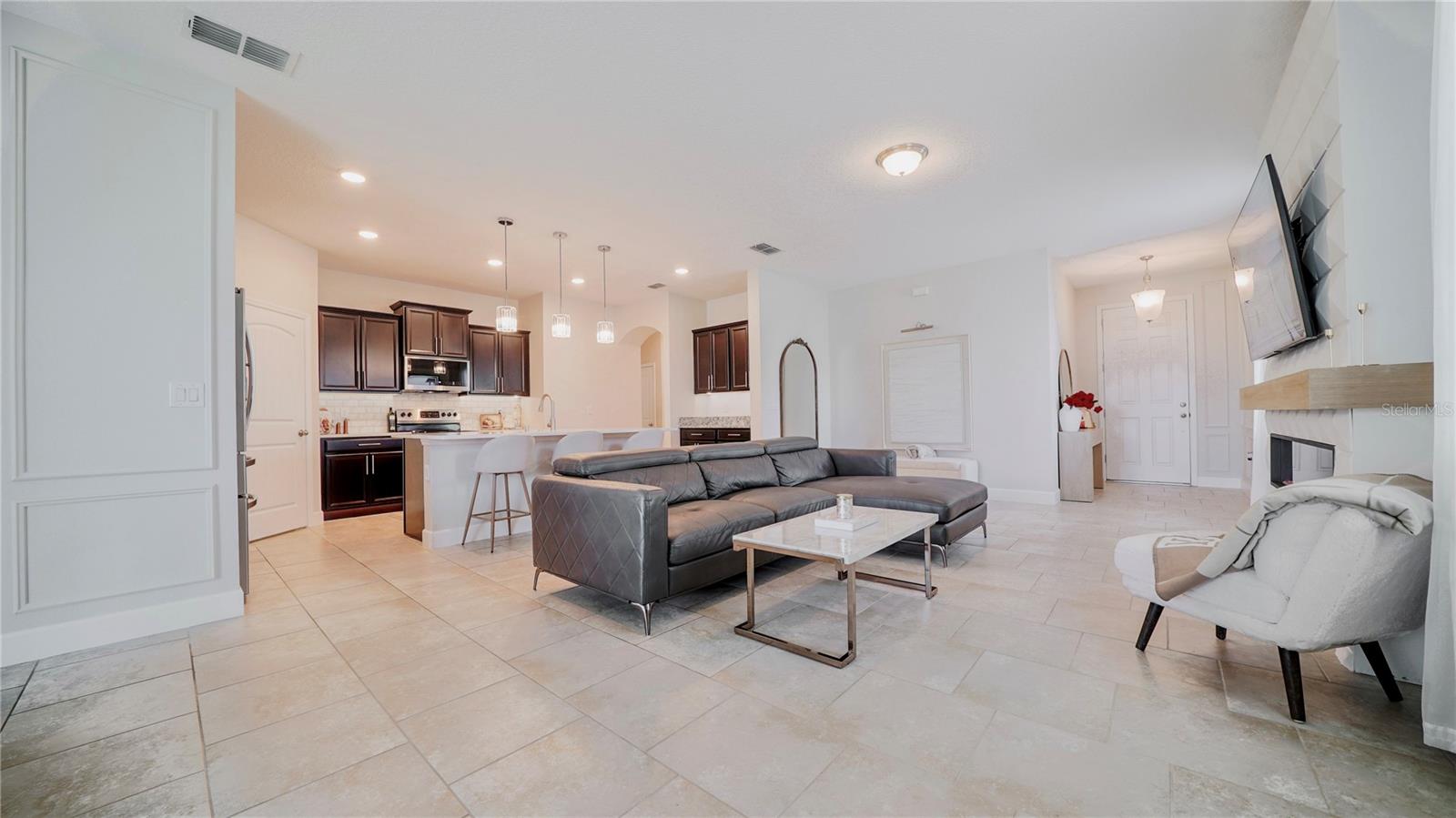 1807 PARTIN TERRACE ROAD