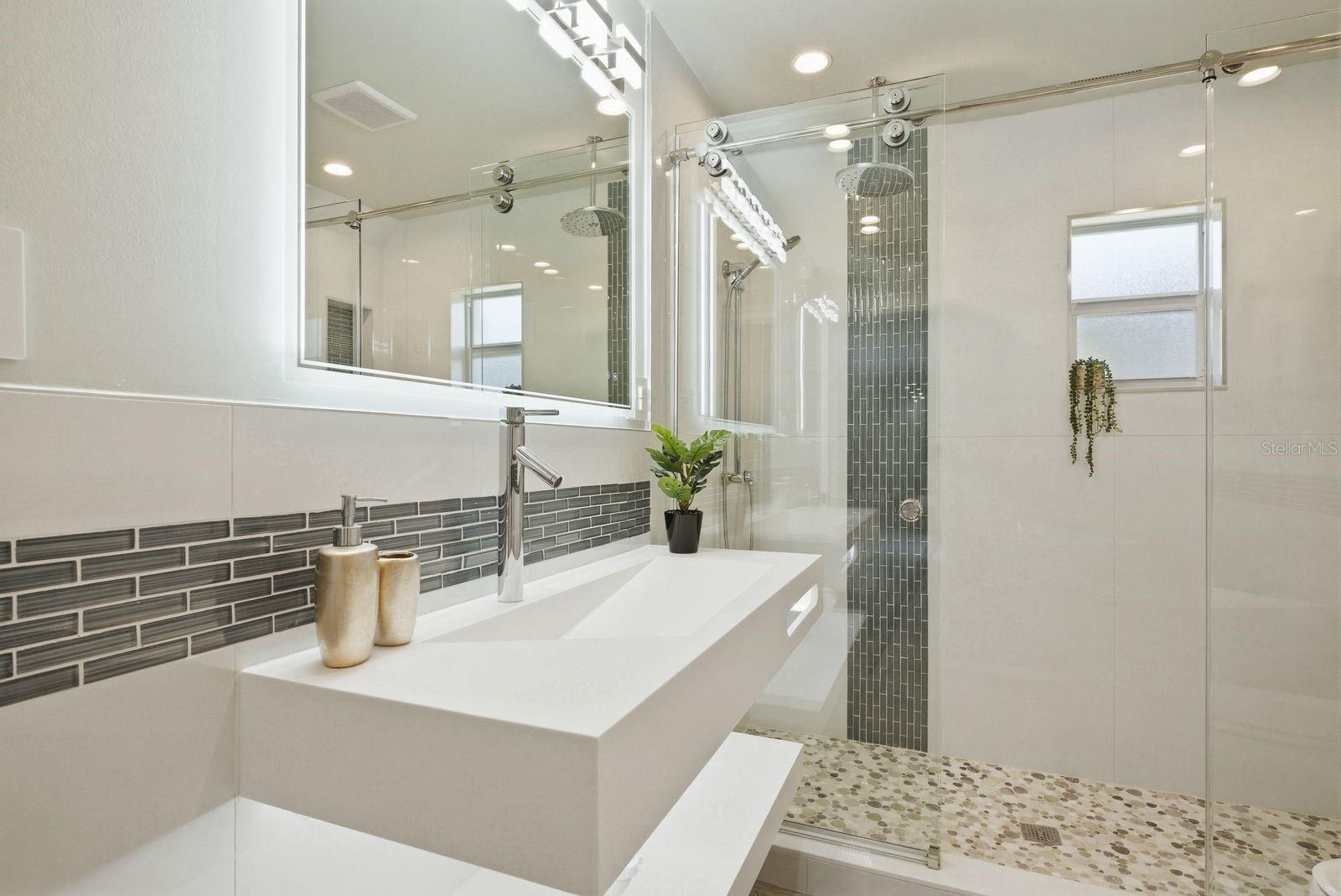 DRIFTWOOD ISLES - Residential