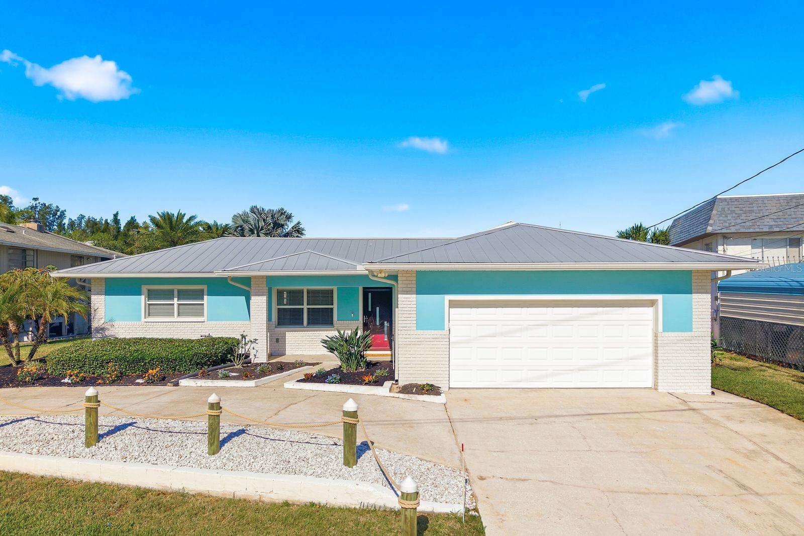 DRIFTWOOD ISLES - Residential