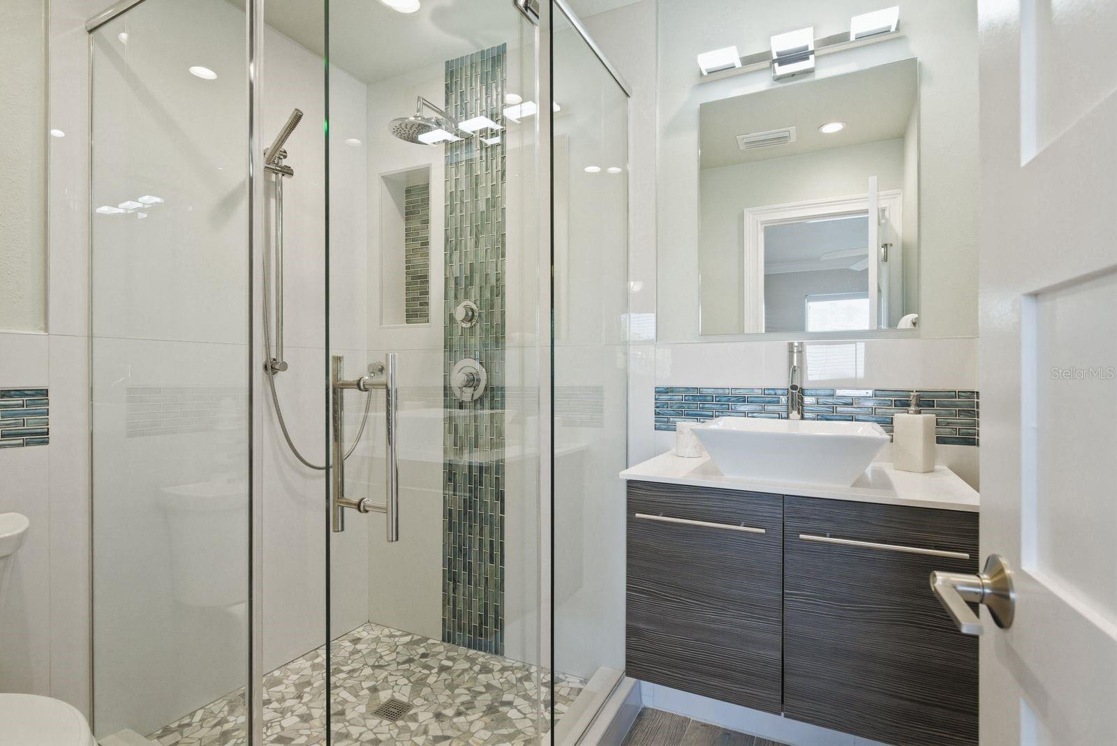 DRIFTWOOD ISLES - Residential