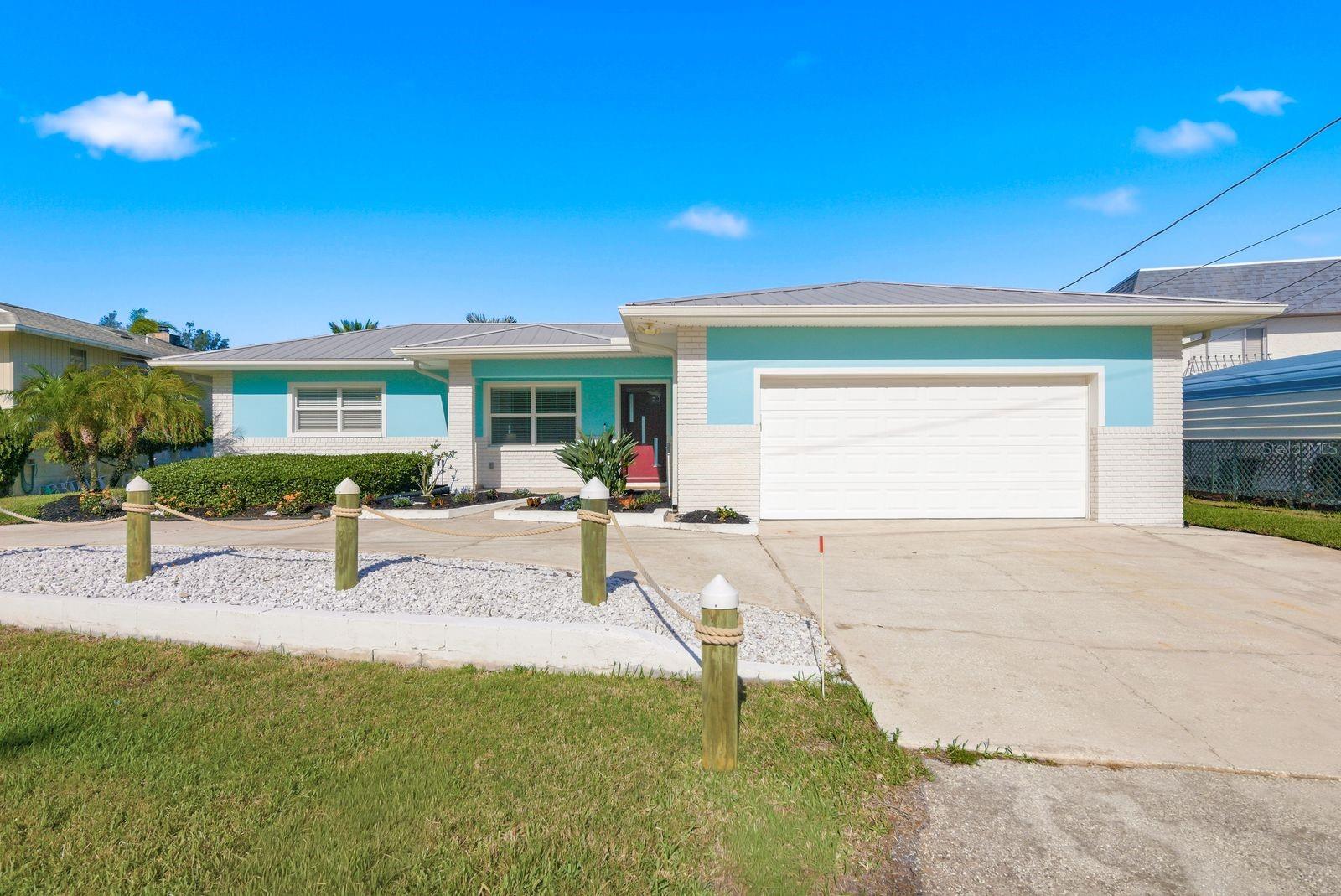 DRIFTWOOD ISLES - Residential