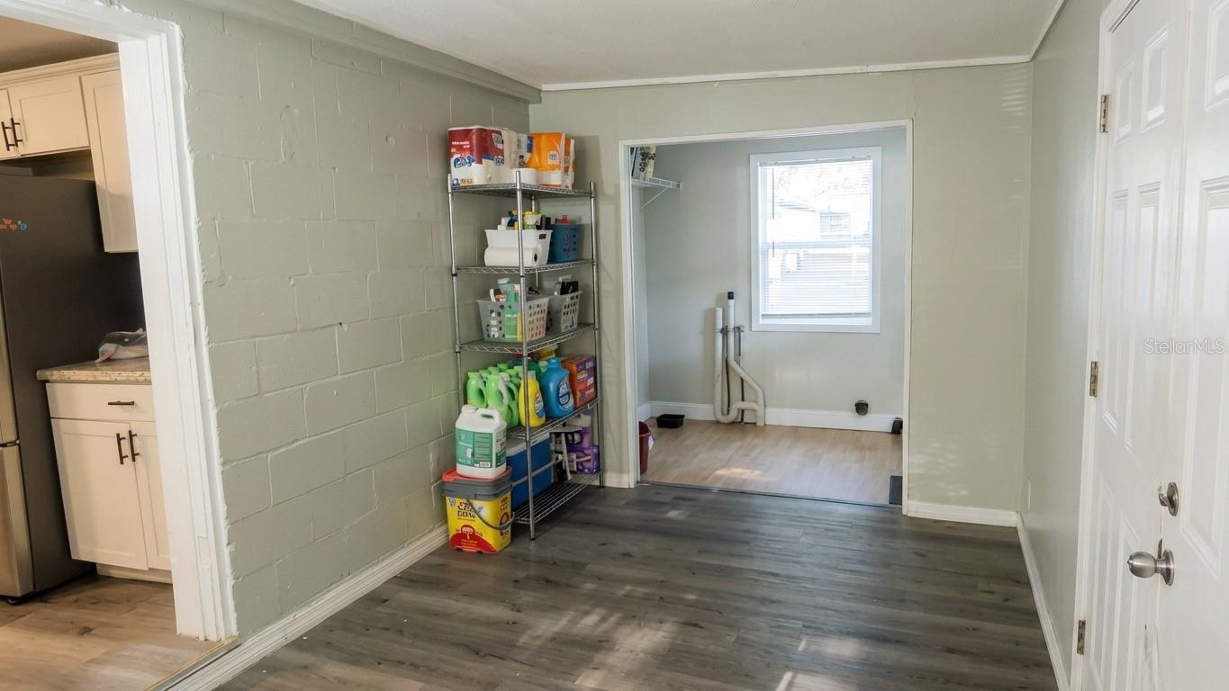 LEESBURG JACKSONS ADD NEWTOWN - Residential