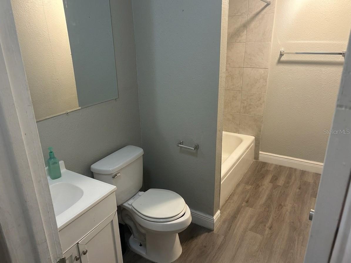 LEESBURG JACKSONS ADD NEWTOWN - Residential