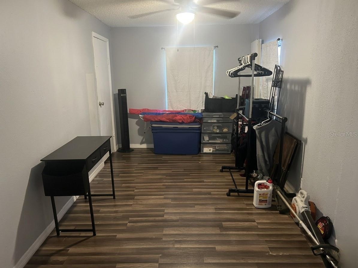 LEESBURG JACKSONS ADD NEWTOWN - Residential