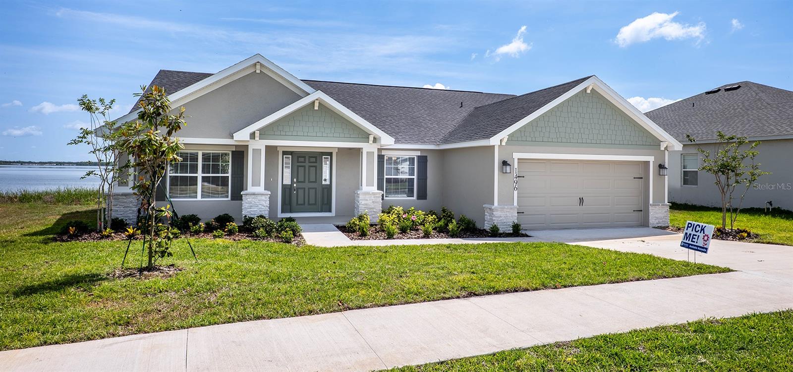 THE LAKES - Residential