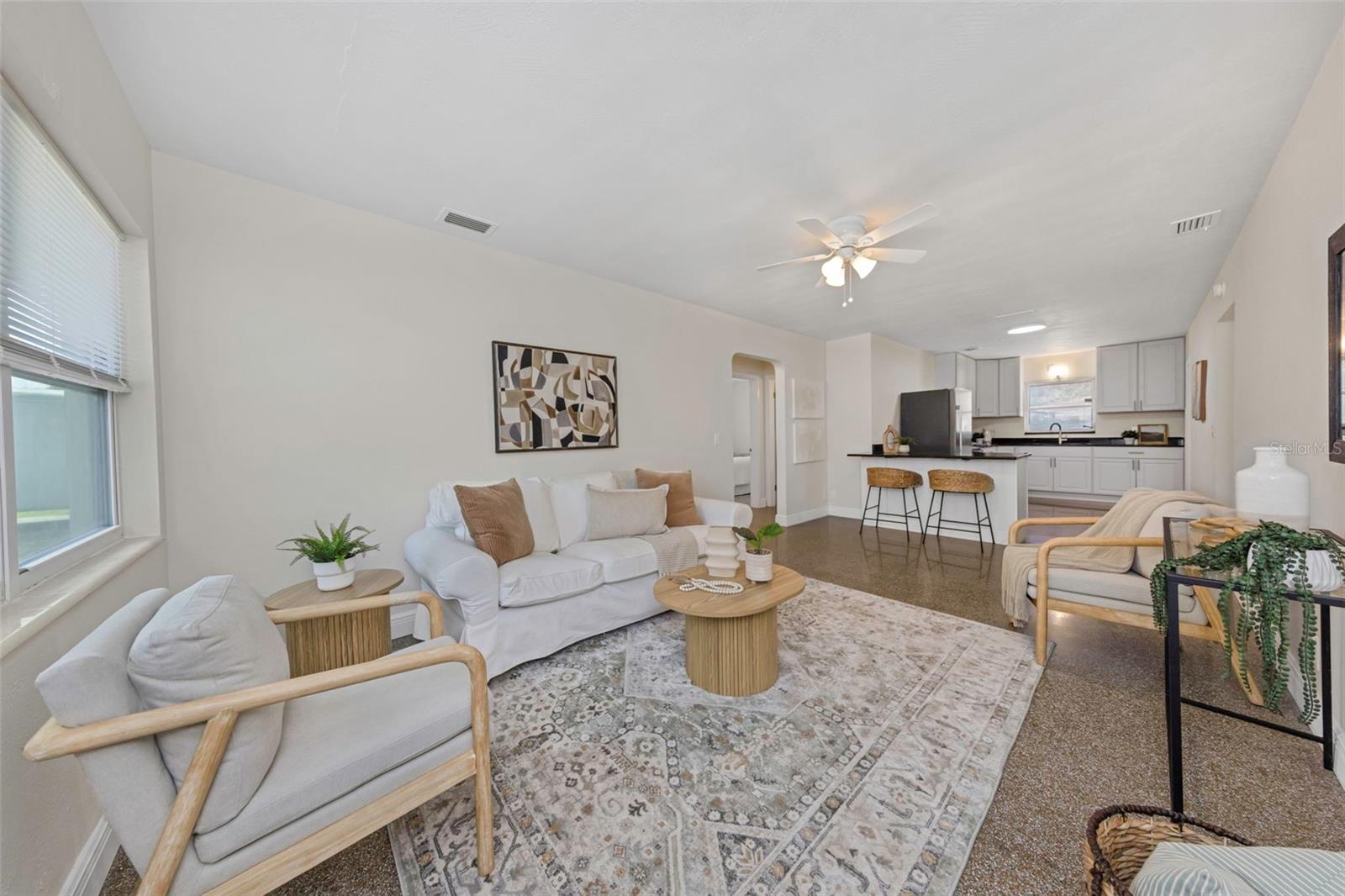 WEST SHADOW LAWN - Residential