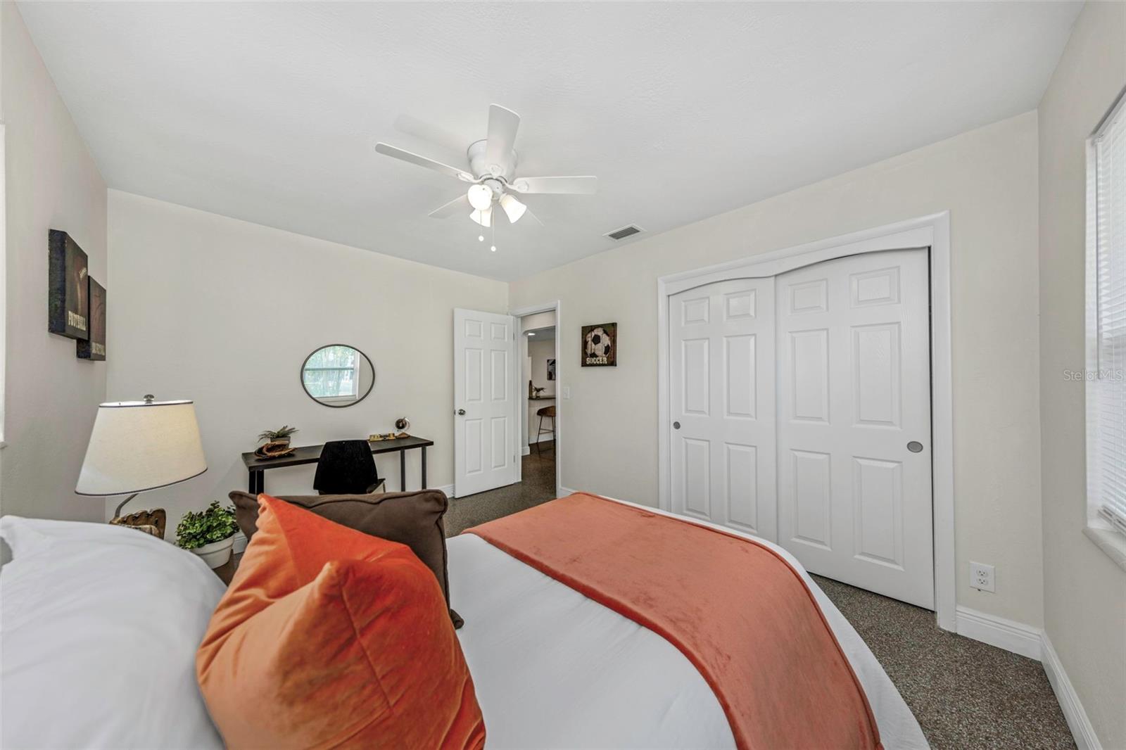 WEST SHADOW LAWN - Residential