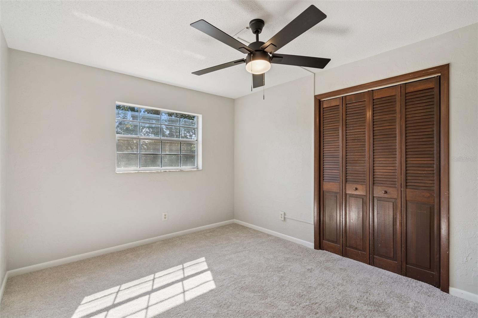 DELTONA LAKES UNIT 08 - Residential