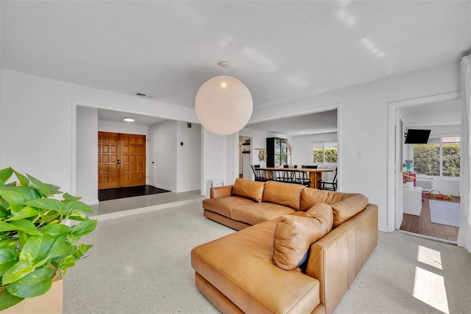2732 LION HEART ROAD