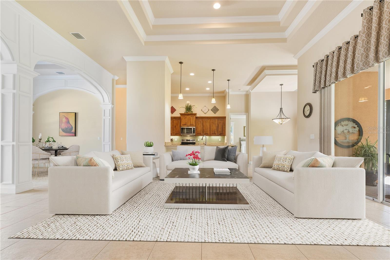 6 SCARLET OAK CIRCLE