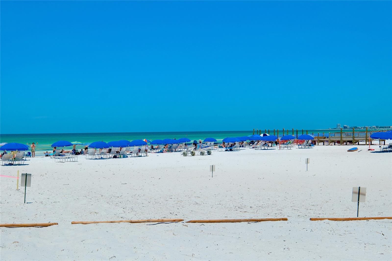 SIESTA SANDS - Residential
