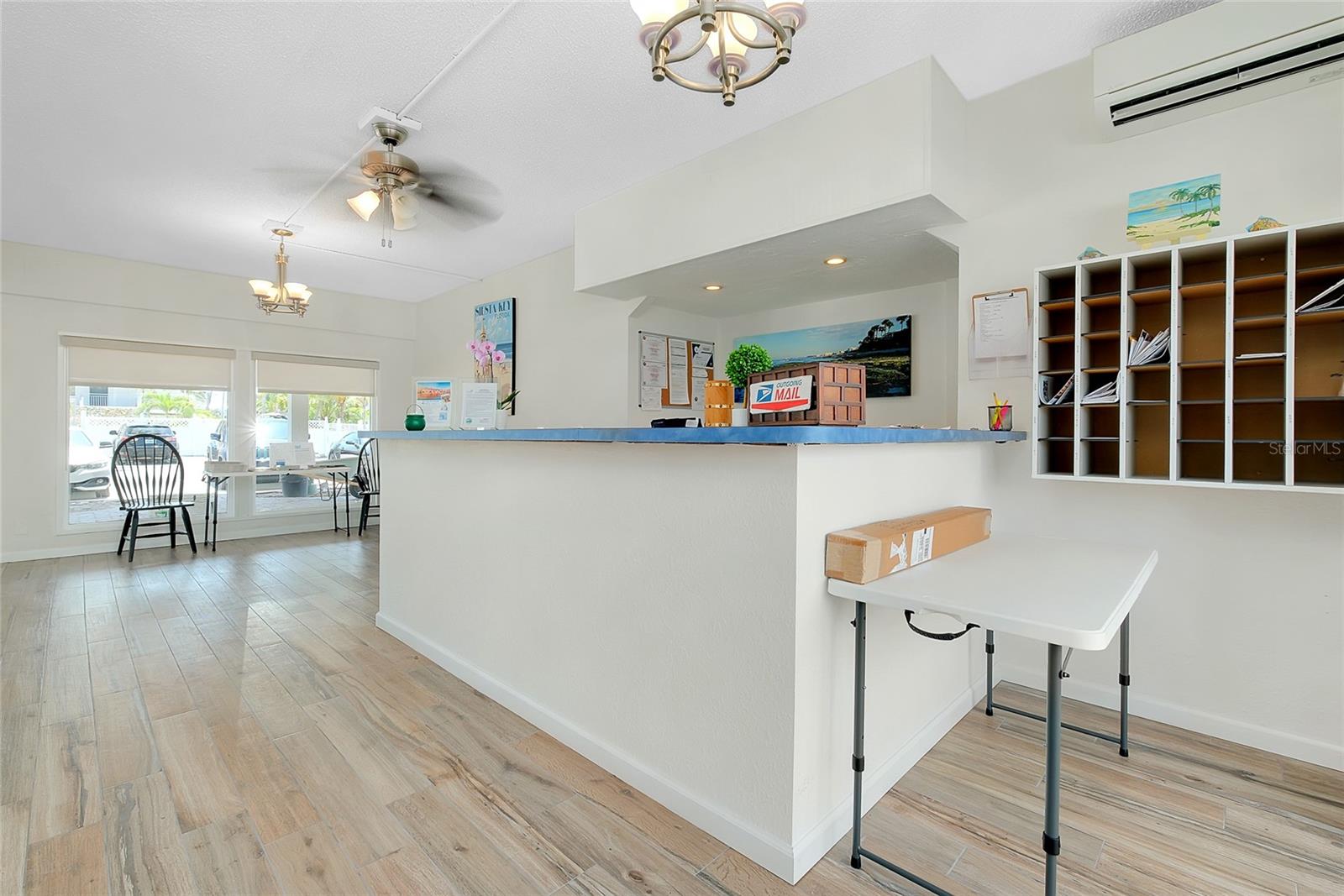 SIESTA SANDS - Residential