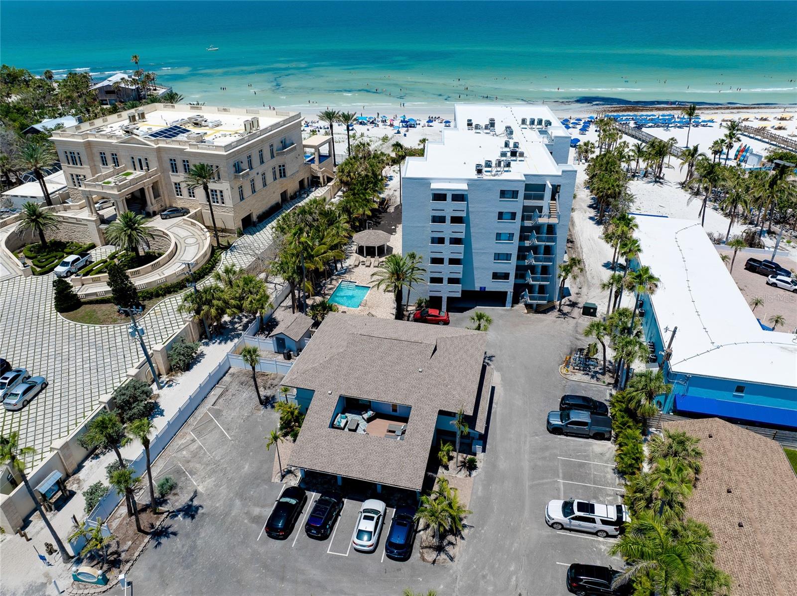 SIESTA SANDS - Residential