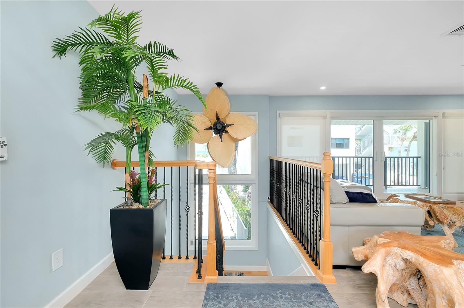 SIESTA SANDS - Residential