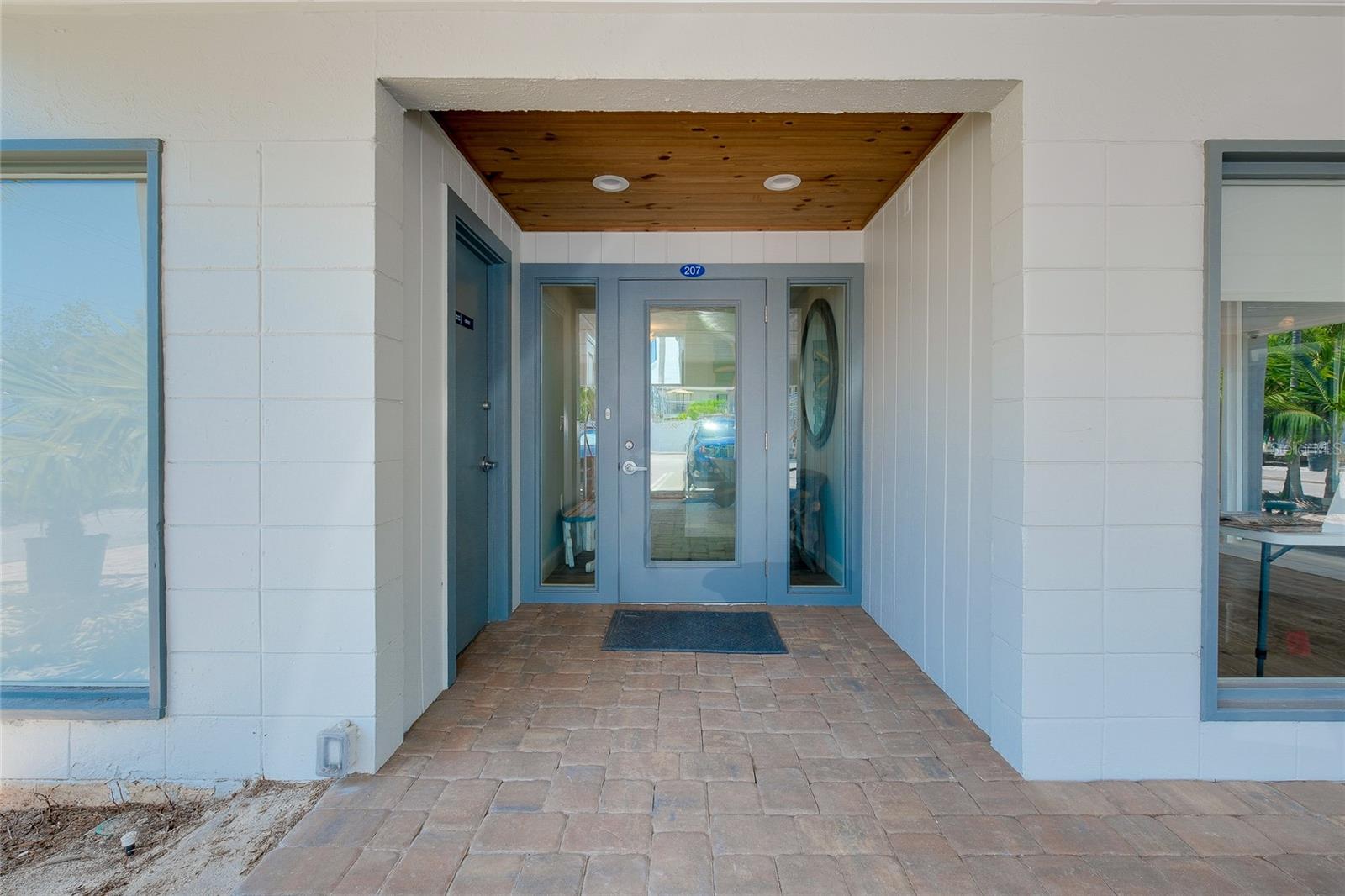 1001 POINT OF ROCKS ROAD 207