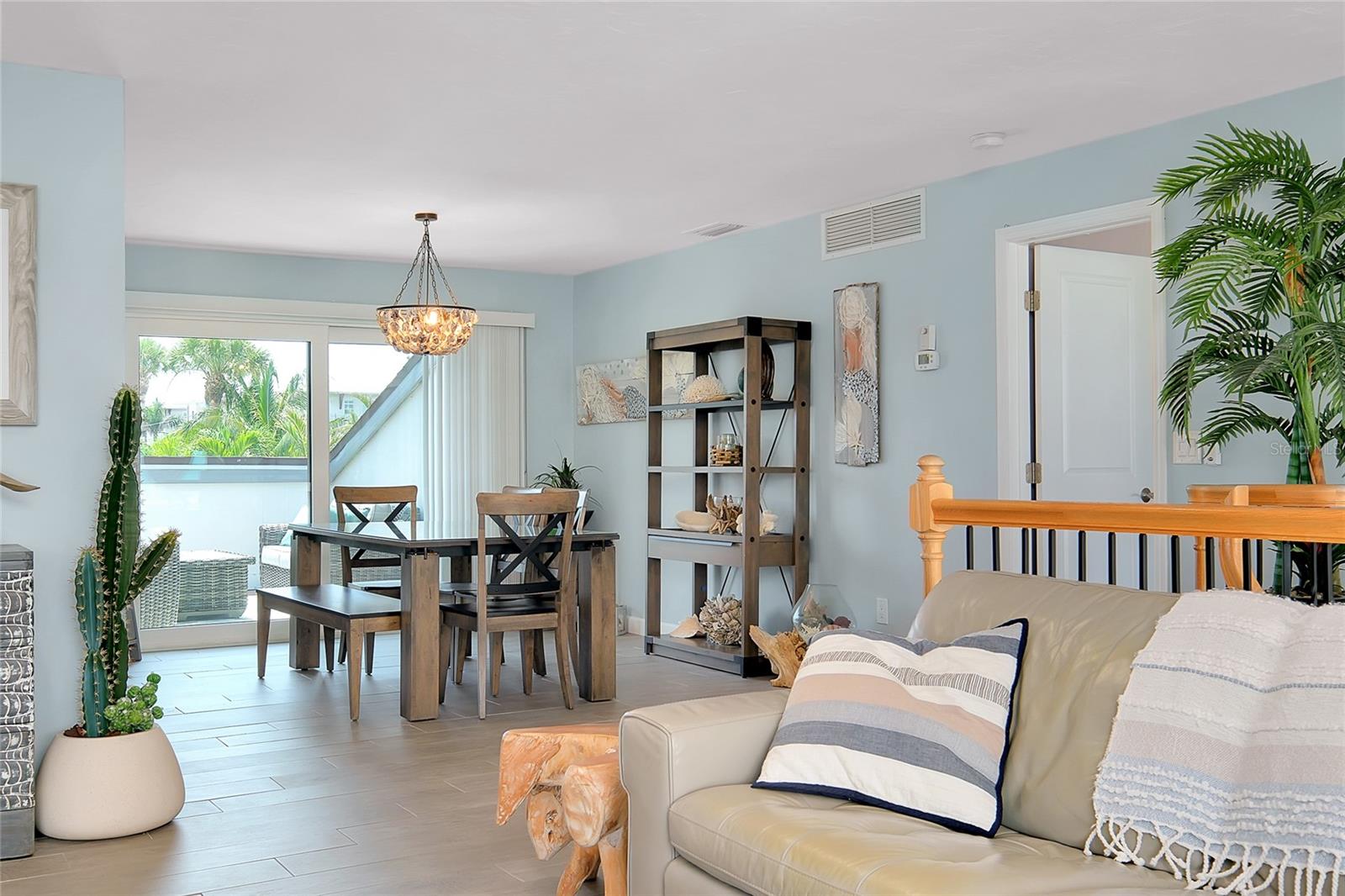 SIESTA SANDS - Residential