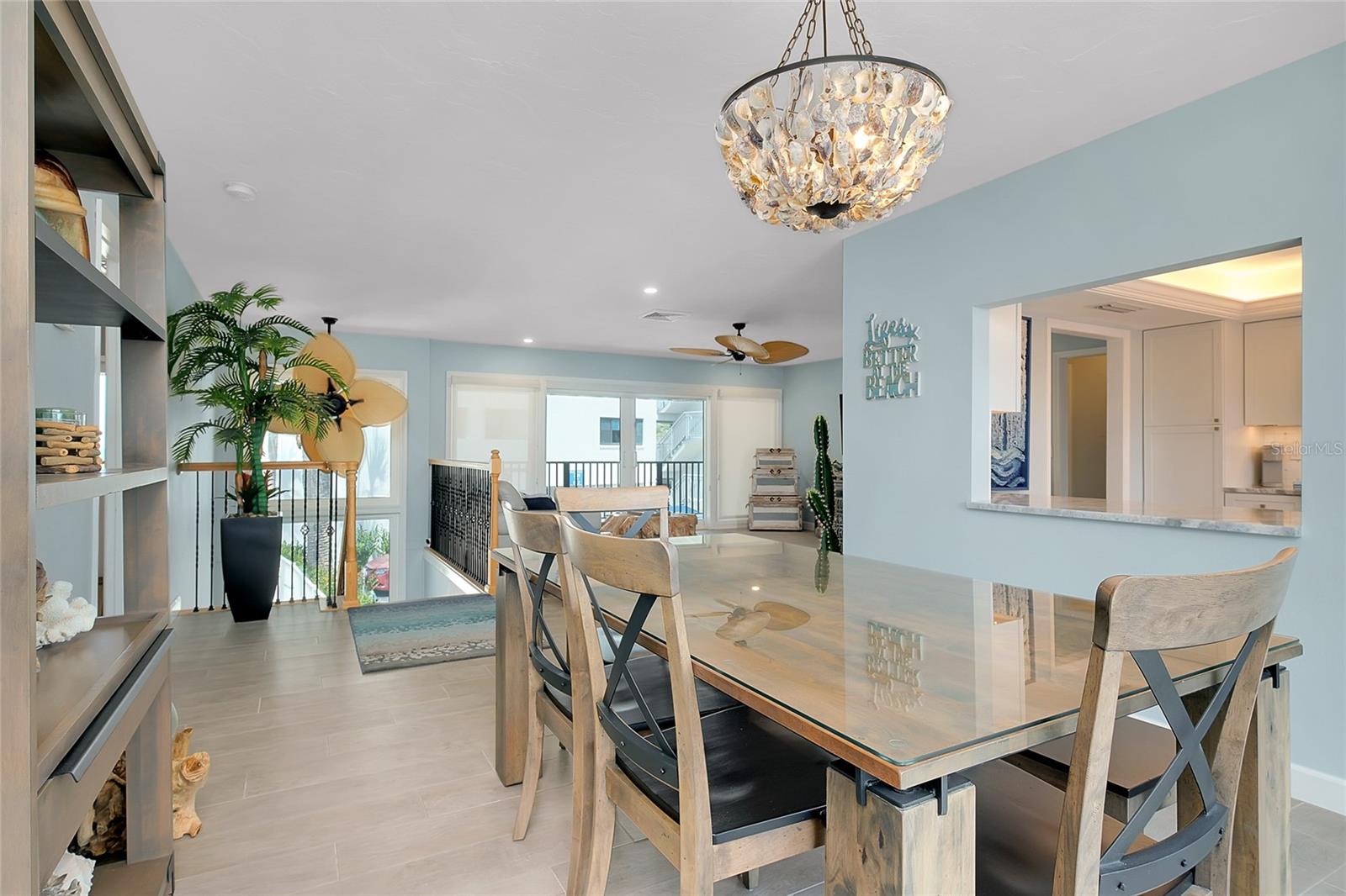 SIESTA SANDS - Residential
