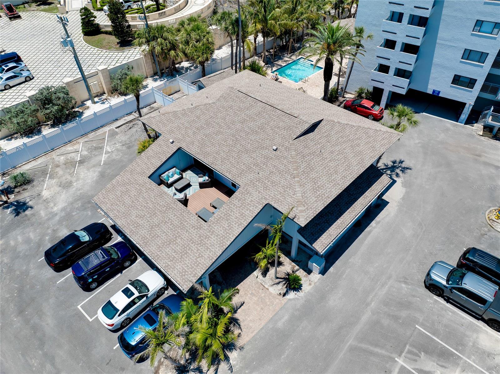 SIESTA SANDS - Residential