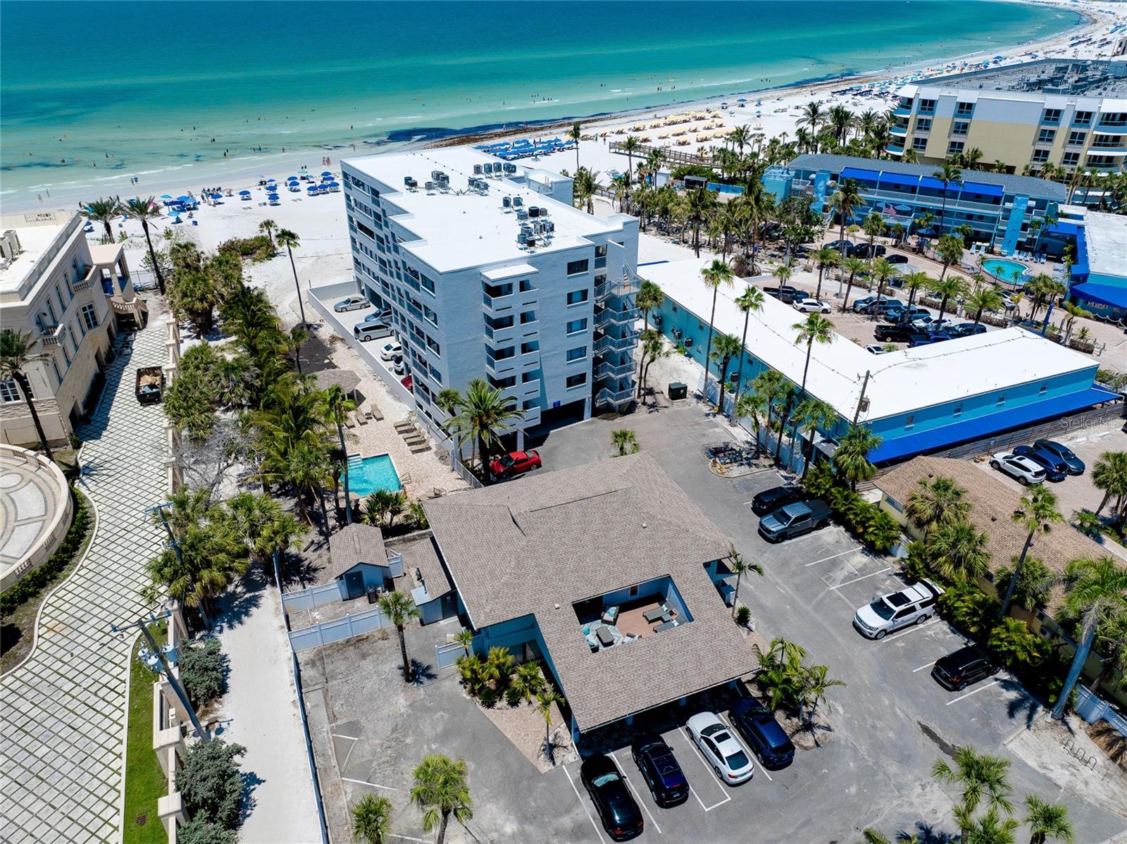 SIESTA SANDS - Residential