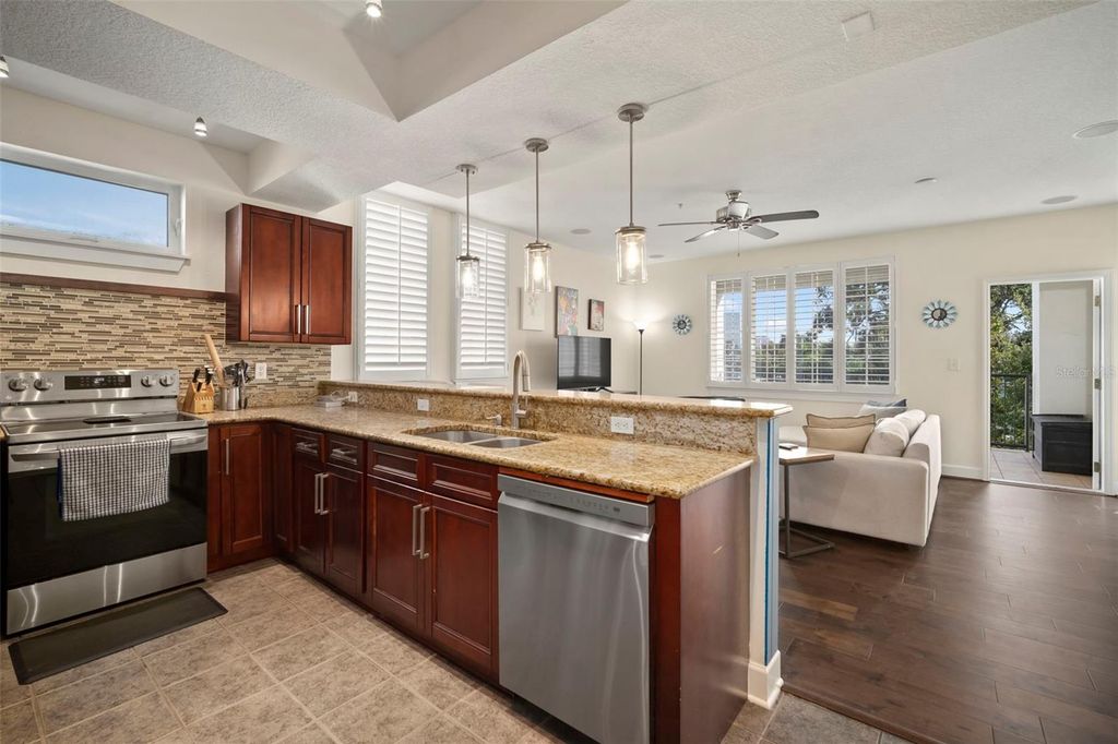 Photo of 435 S Oregon Avenue #305, Tampa, FL 33606 (MLS # TB8454212)