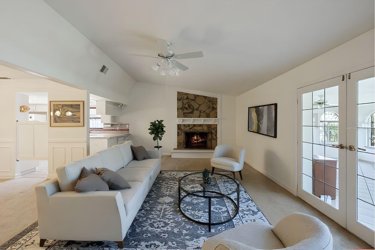 COUNTRY RUN UNIT 1 - Residential