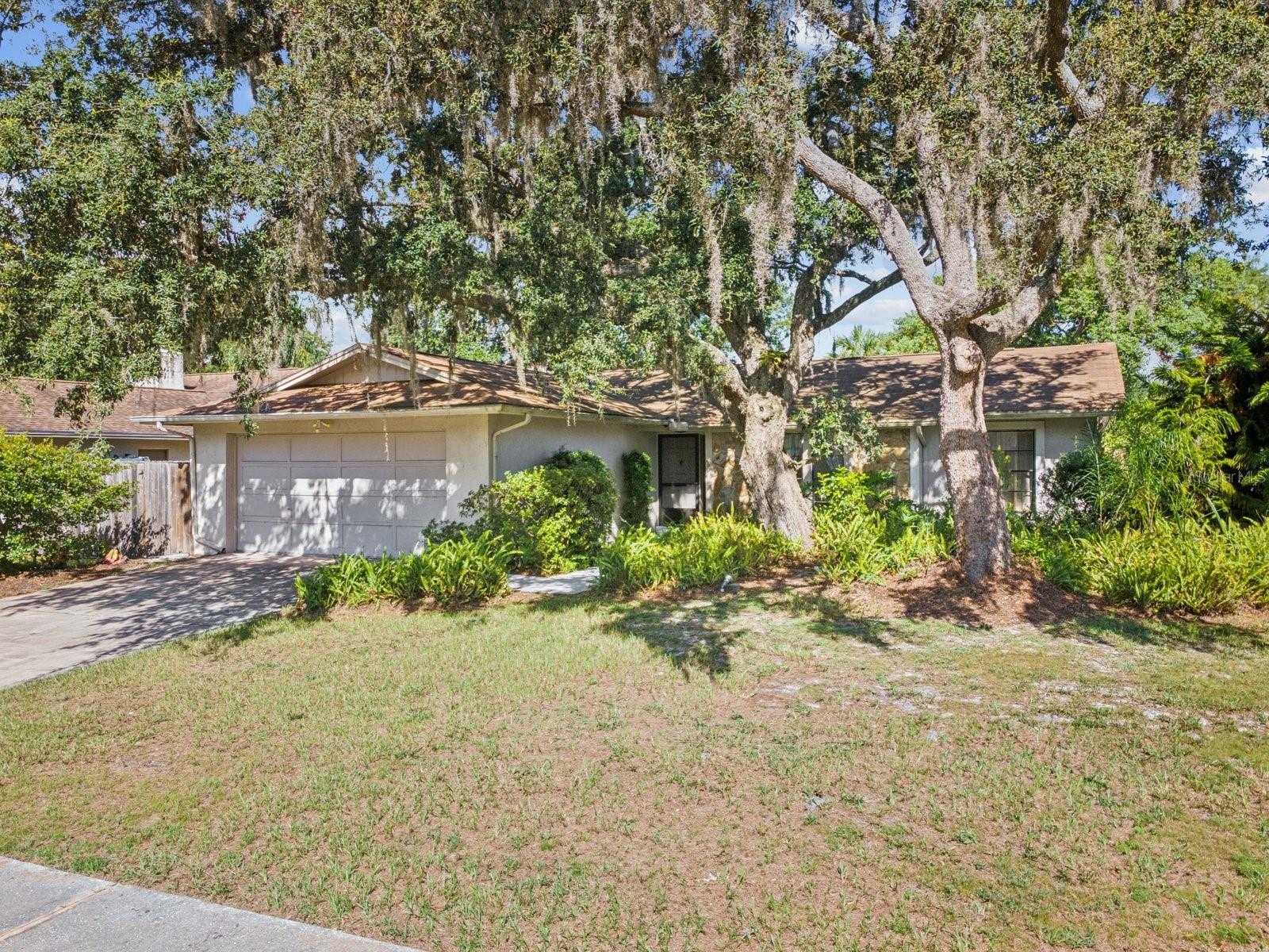 12512 SUGAR PINE WAY