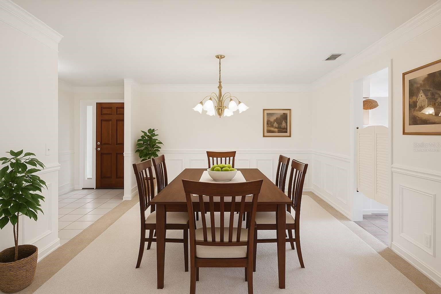 COUNTRY RUN UNIT 1 - Residential