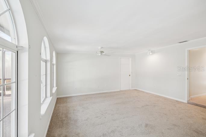 COUNTRY RUN UNIT 1 - Residential