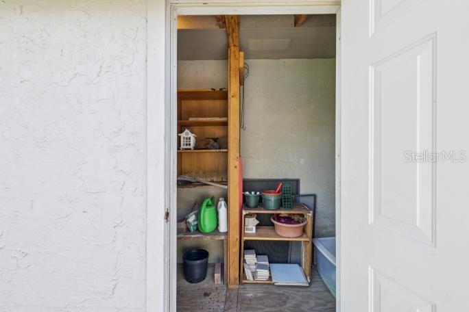 COUNTRY RUN UNIT 1 - Residential