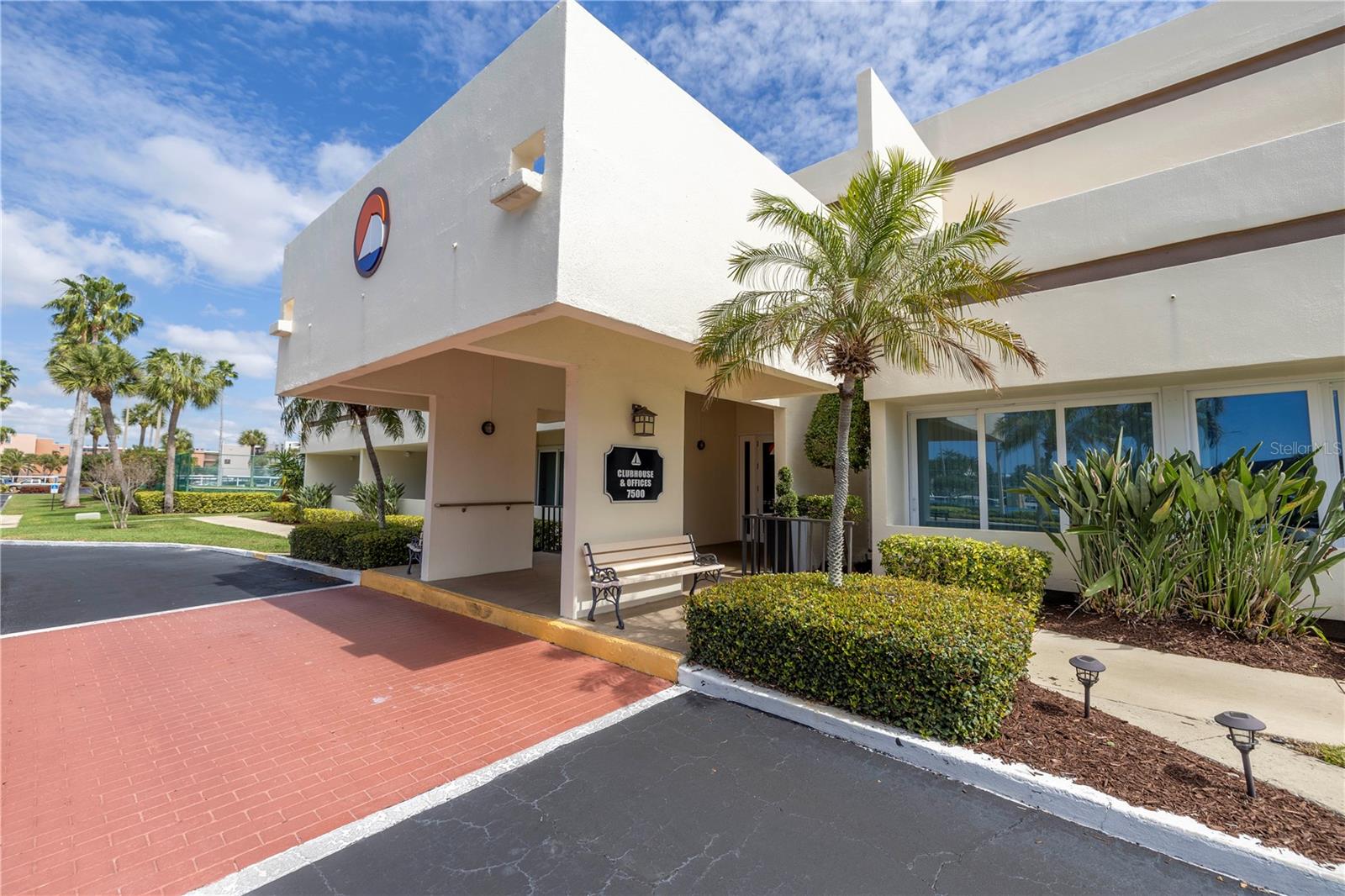 BAY ISLAND GROUP 7 - Residential