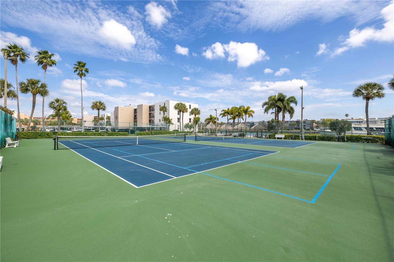 BAY ISLAND GROUP 7 - Residential