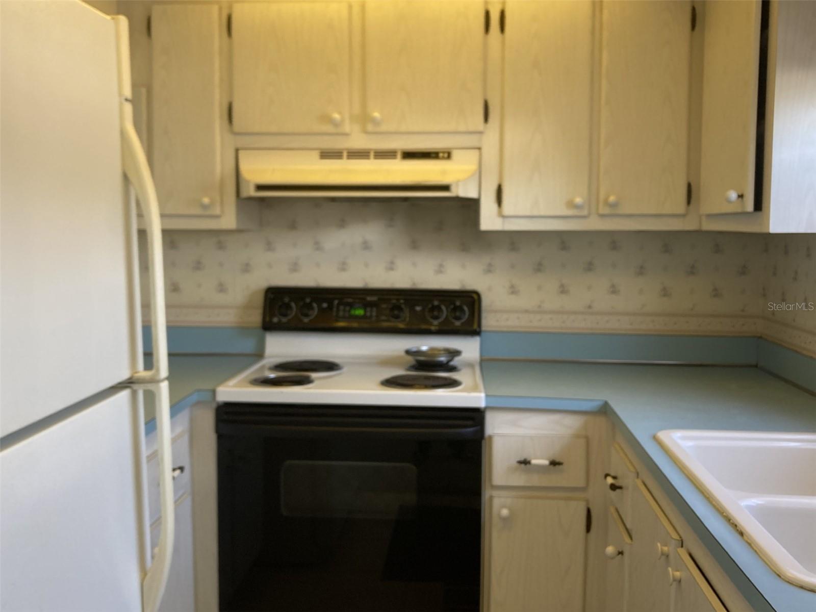 BURGUNDY UNIT ONE - Residential Lease