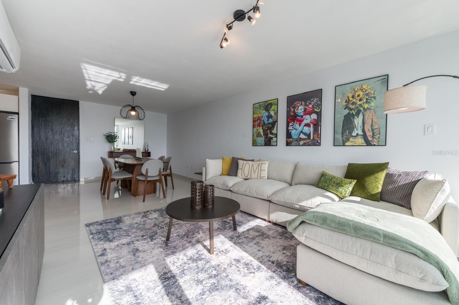 WALDORF TOWER - Residential Lease