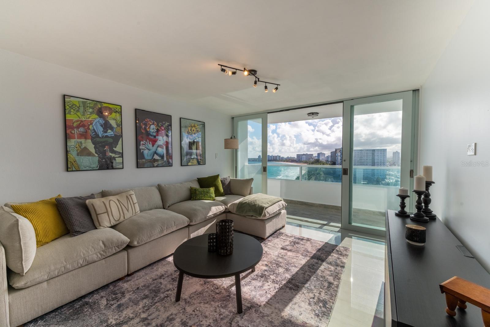 WALDORF TOWER - Residential Lease