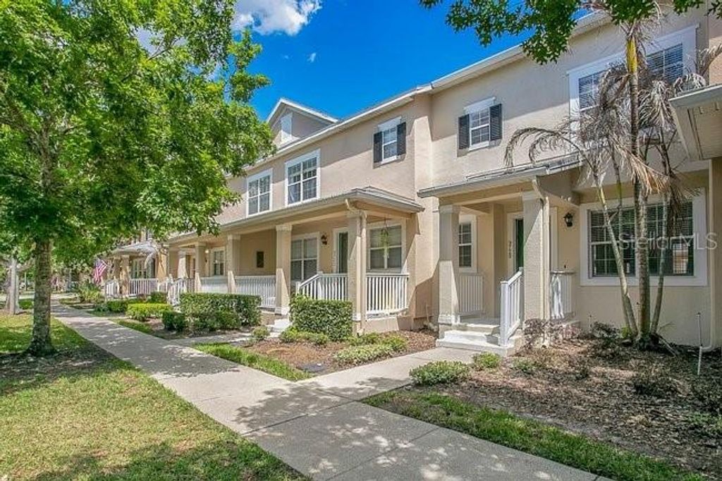 Photo of 9729 Fenrose Terrace, Orlando, FL 32827 (MLS # O6400798)