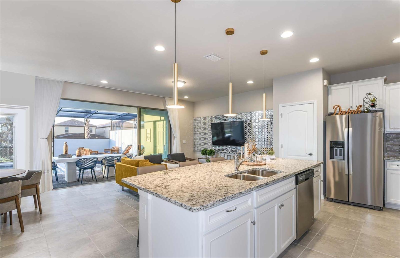 WINDSOR CAY - Residential